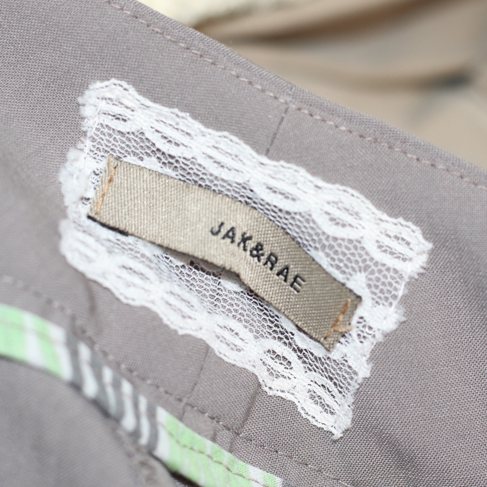 Jak & Rae Grey Pants - Picture 4 of 8